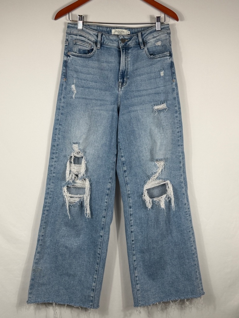 Hidden Nori High-Waist Light Blue Distressed Wide-Leg Jeans. Womens Size 28 - Picture 4 of 8